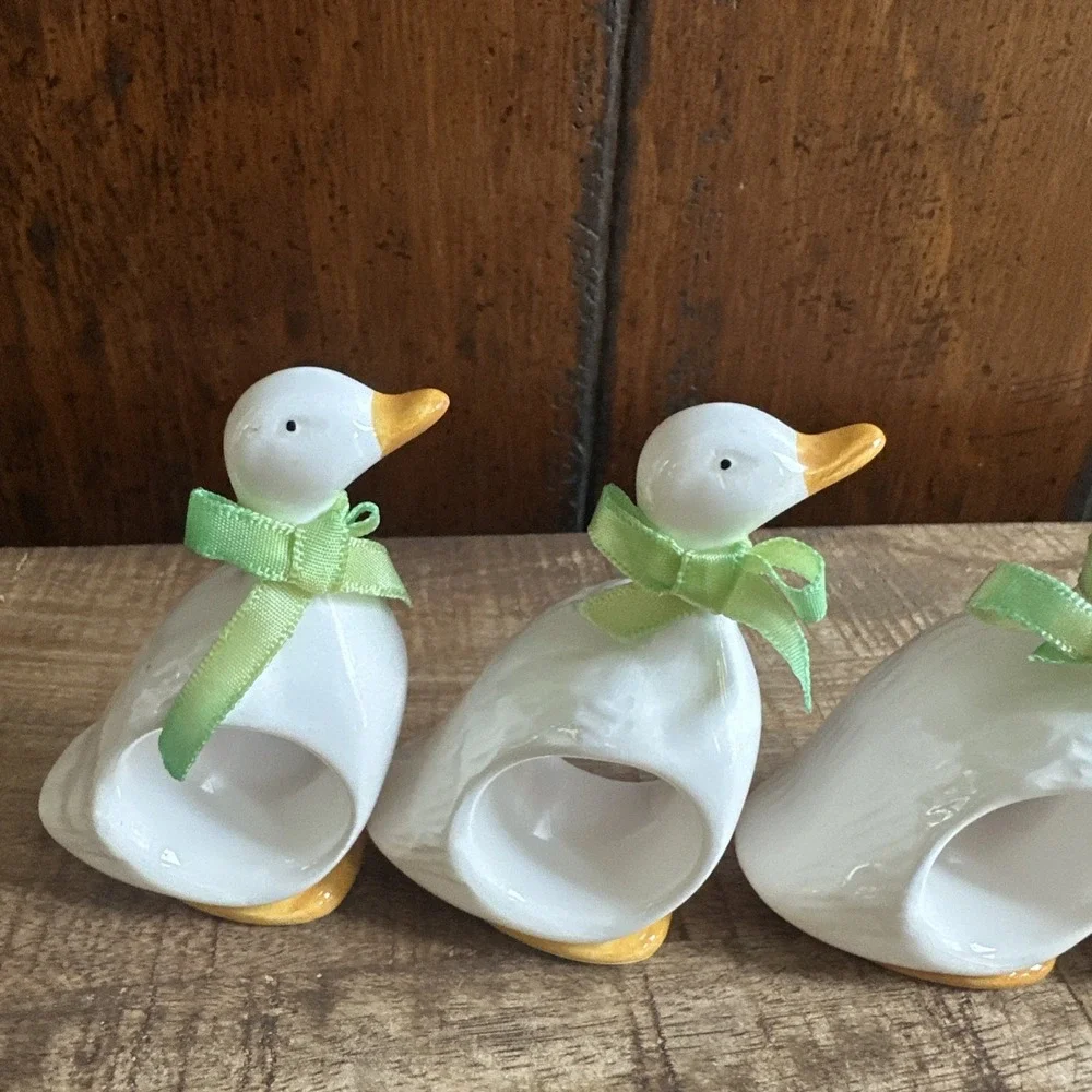 Vintage Ron Gordon Designs 1983 4 Napkin Rings Porcelain Geese Duck Goose EUC